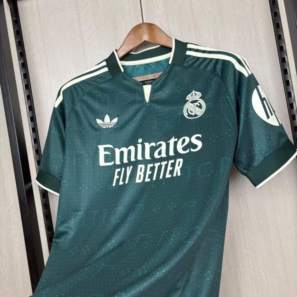 Camisa Real Madrid II 26/27 Torcedor Masculina