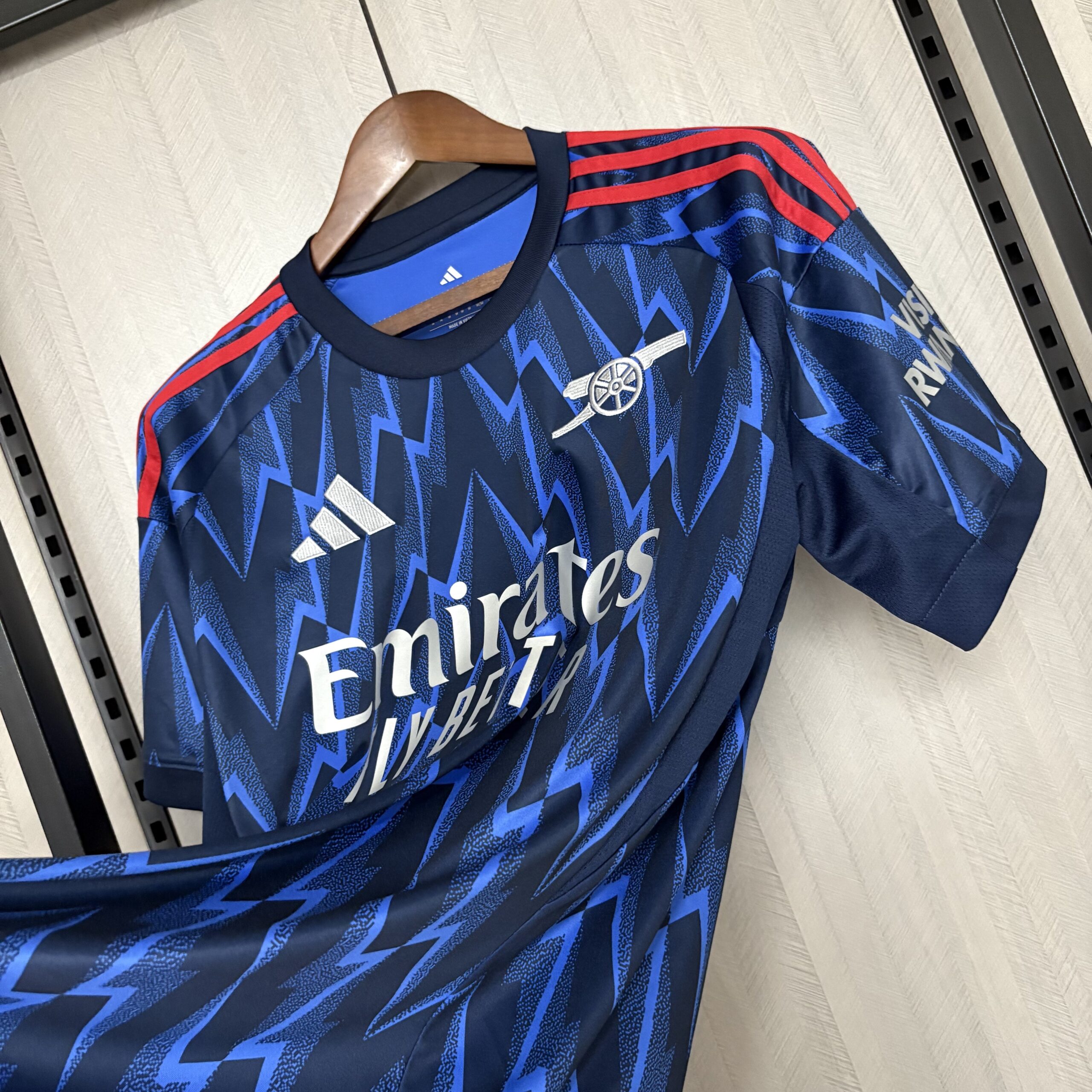 Camisa Arsenal II 2026 Torcedor Masculina - Imagem 4