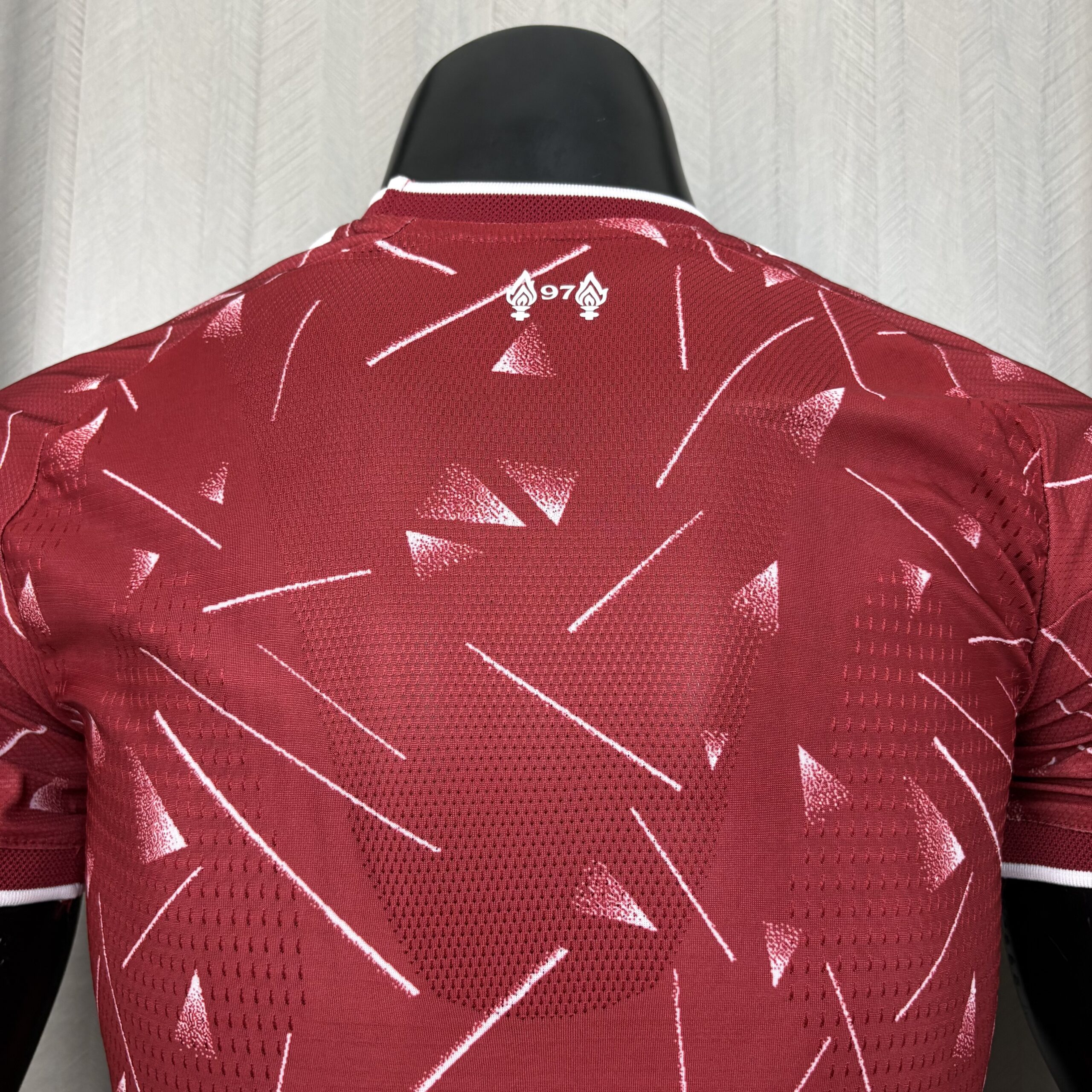 Camisa Liverpool I 26/27 Jogador Masculina - Imagem 10