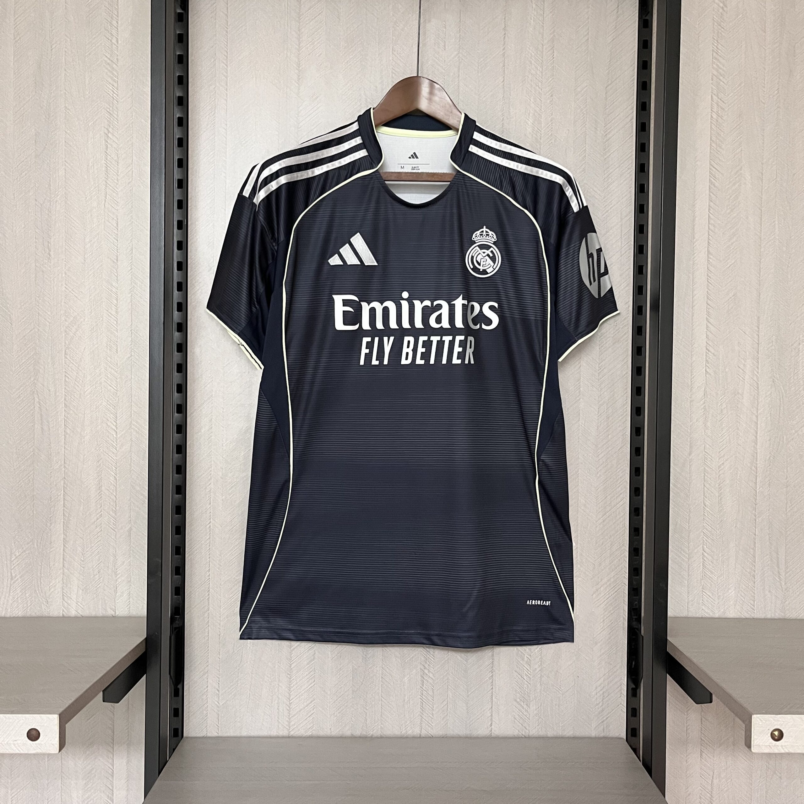 Camisa Real Madrid II 25/26 Torcedor Masculina - Imagem 1