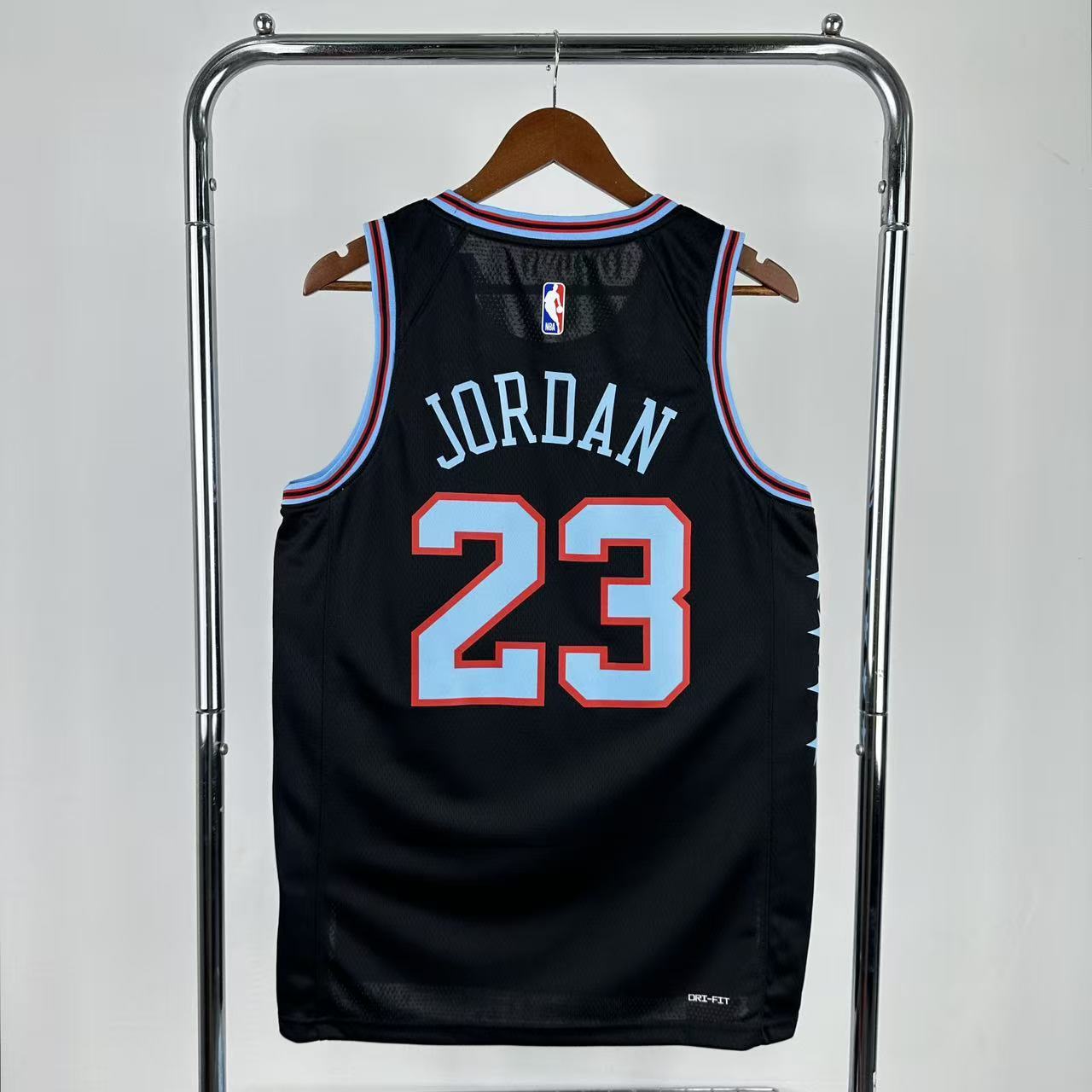 Camisa Chicago Bulls #23 Jordan NBA Masculina - Imagem 12