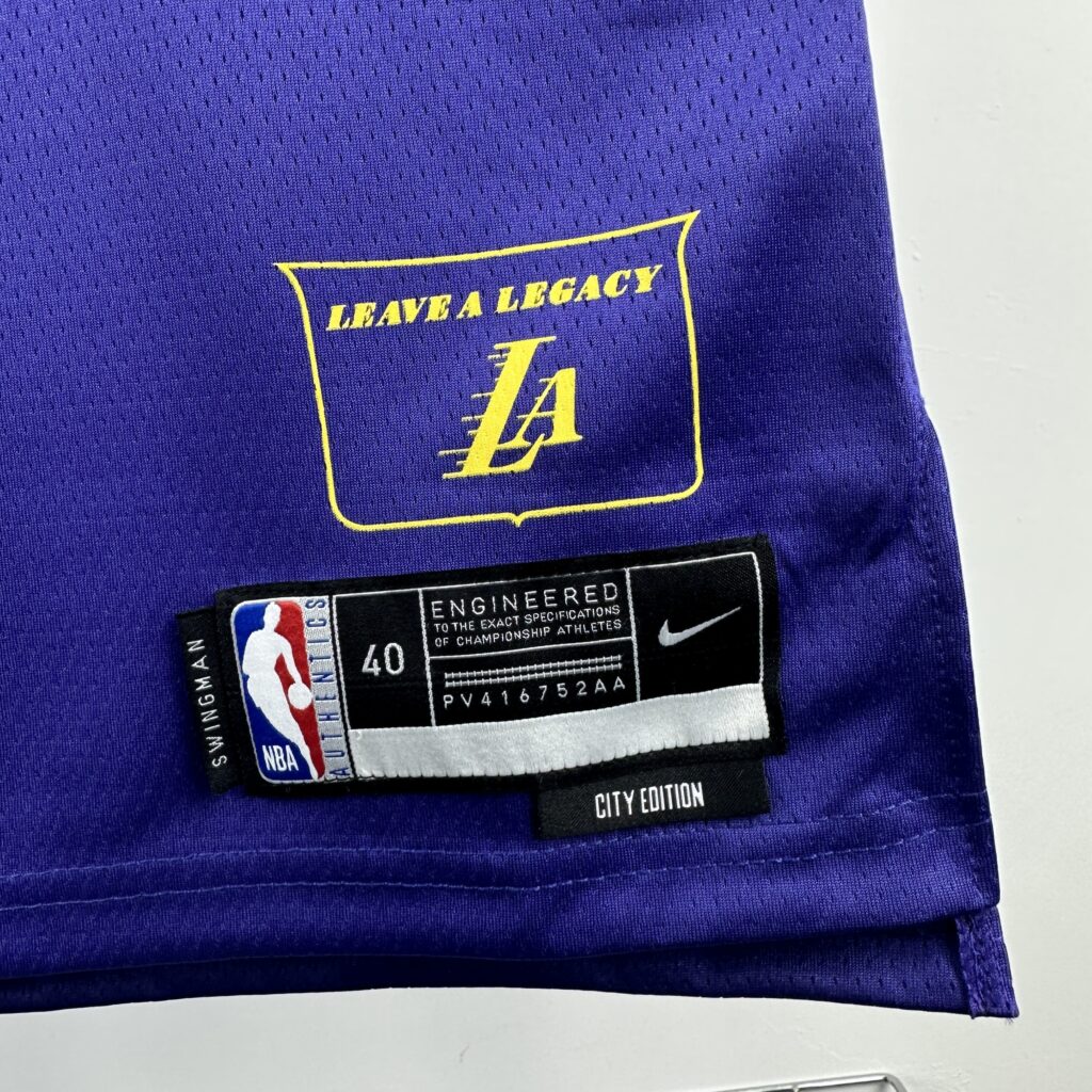 Camisa Los Angeles Lakers LakeShow #77 Dončić NBA Masculina