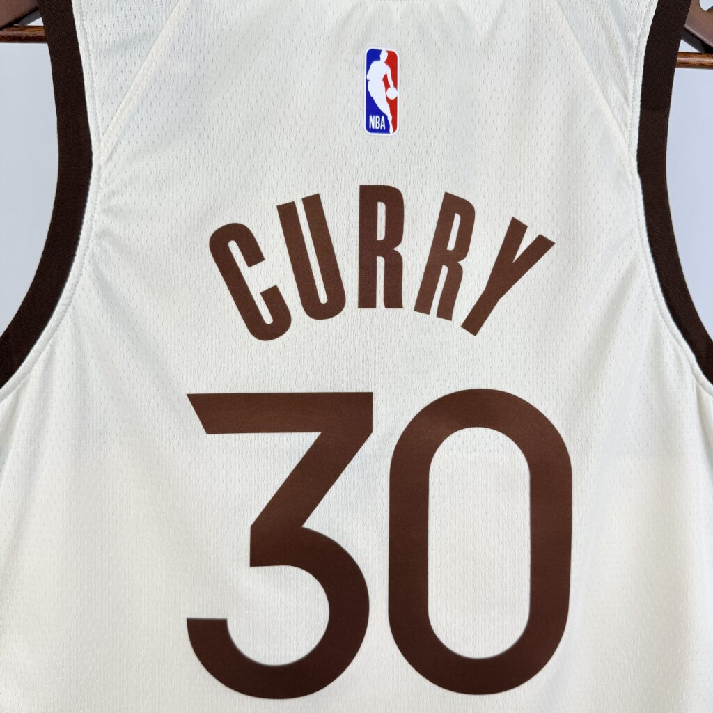 The Town #30 Curry