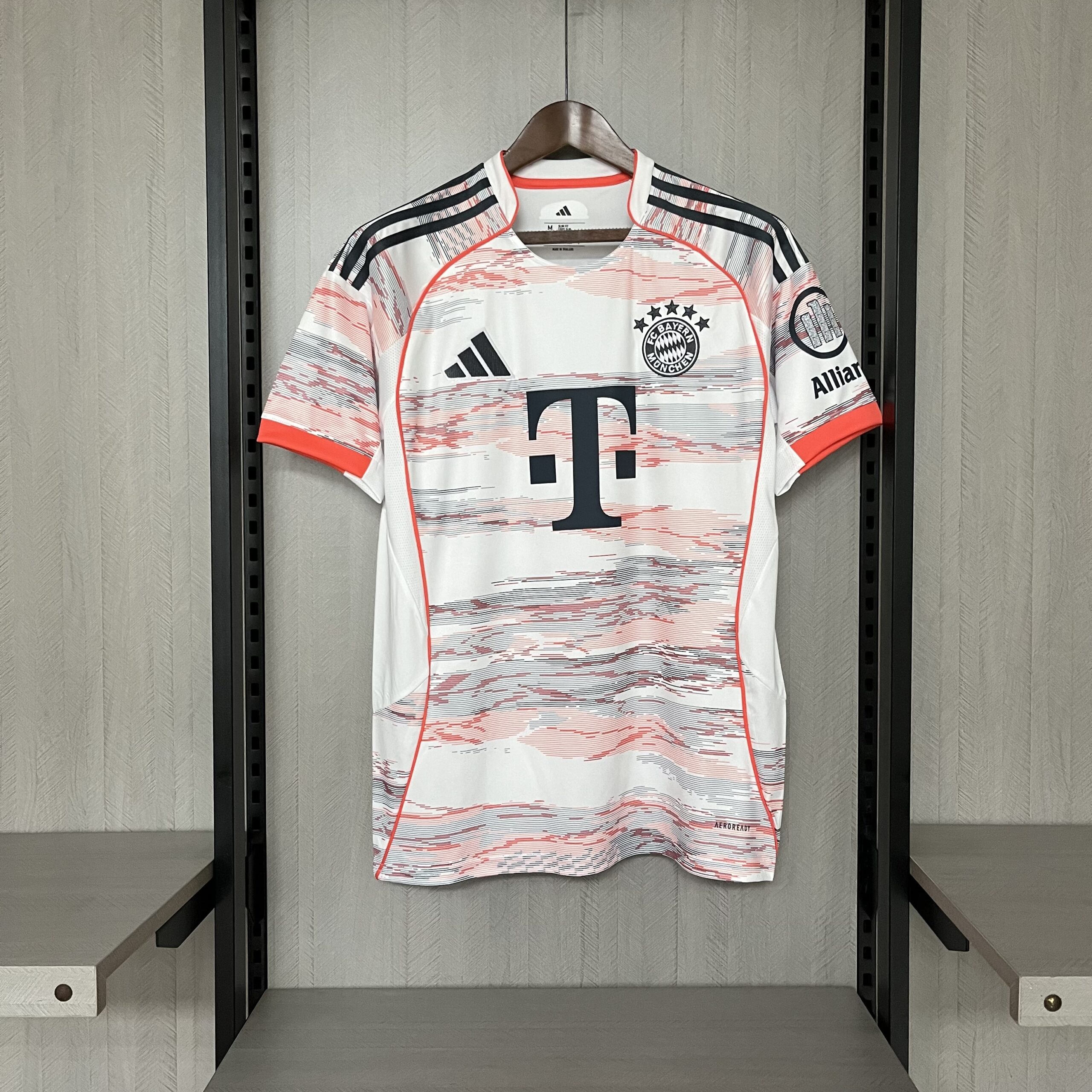 Camisa Bayern de Munique II 25/26 Torcedor Masculina - Imagem 1