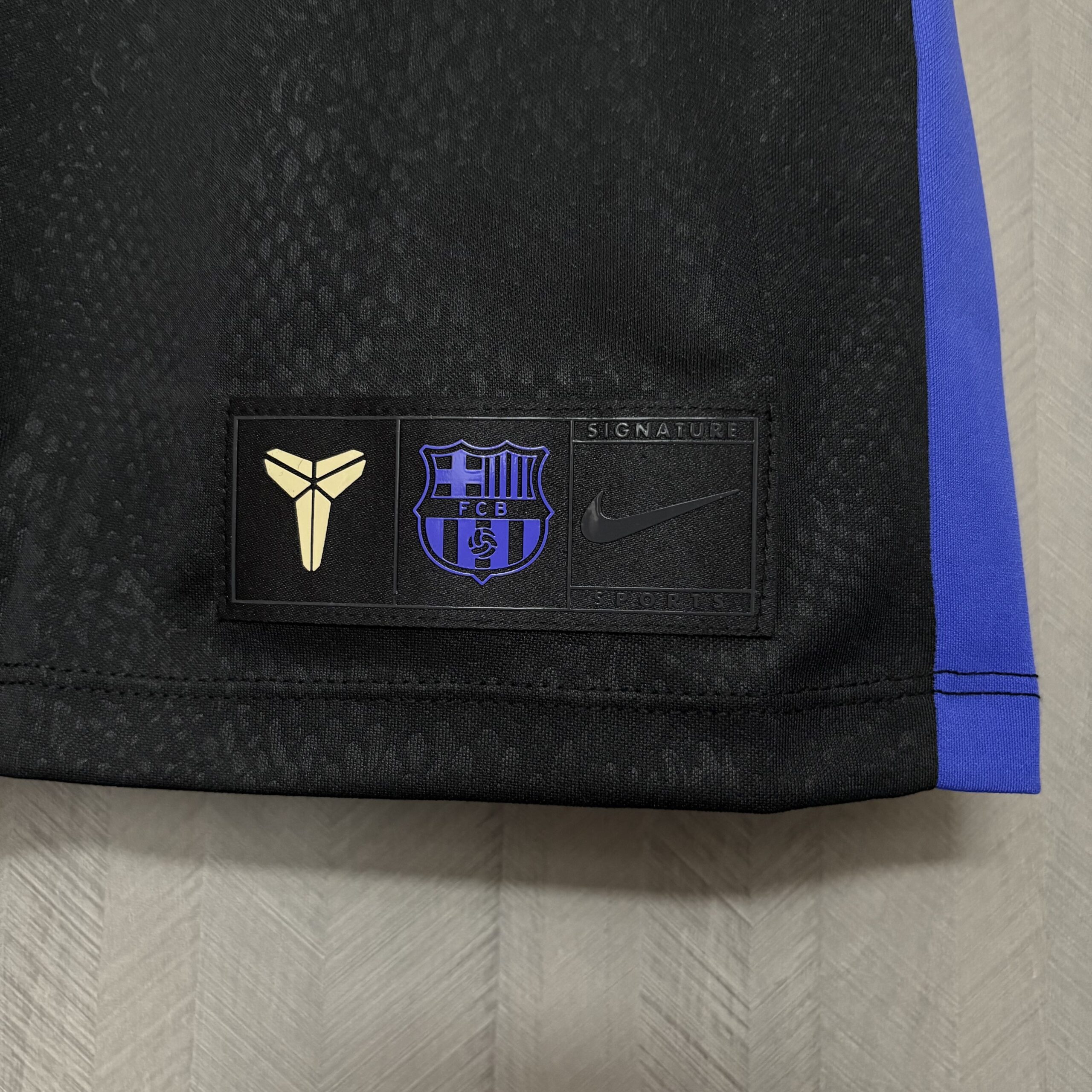 Camisa Barcelona III 25/26 Torcedor Masculina - Imagem 7