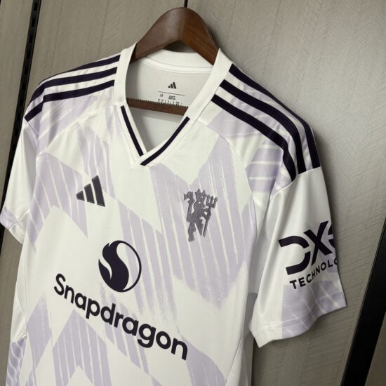 Camisa Manchester United II 24/25 Torcedor Masculina - Imagem 6