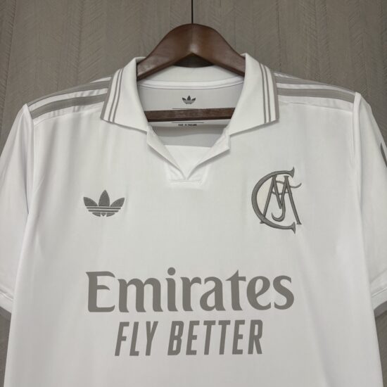 Camisa Real Madrid Cinza 26/27 Torcedor Masculina - Imagem 4