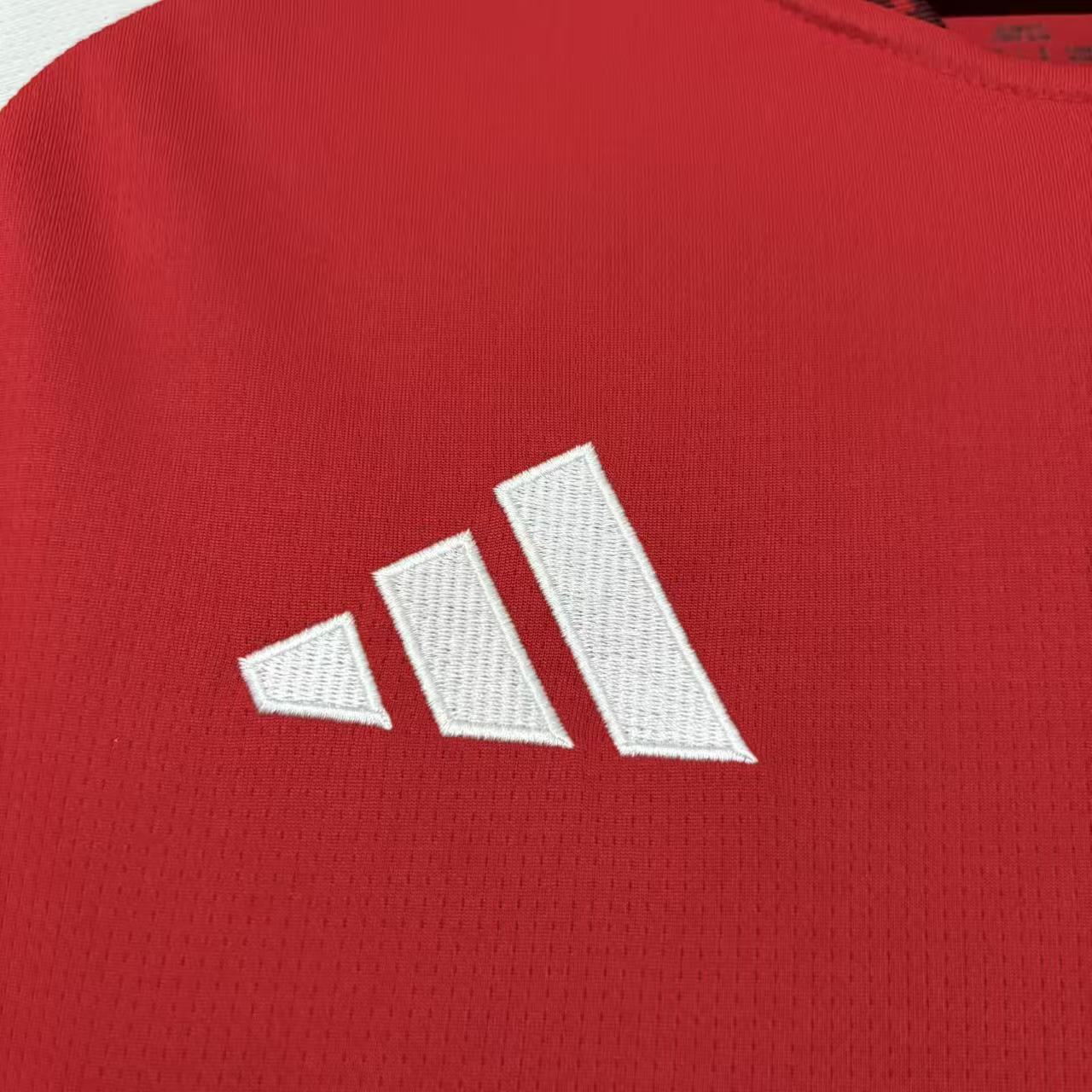 Camisa Arsenal I 26/27 Torcedor Masculina - Imagem 2