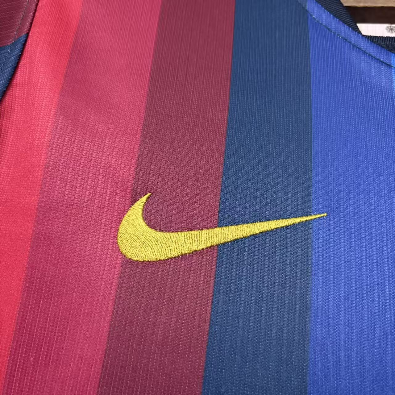 Camisa Barcelona I 26/27 Torcedor Masculina - Imagem 2
