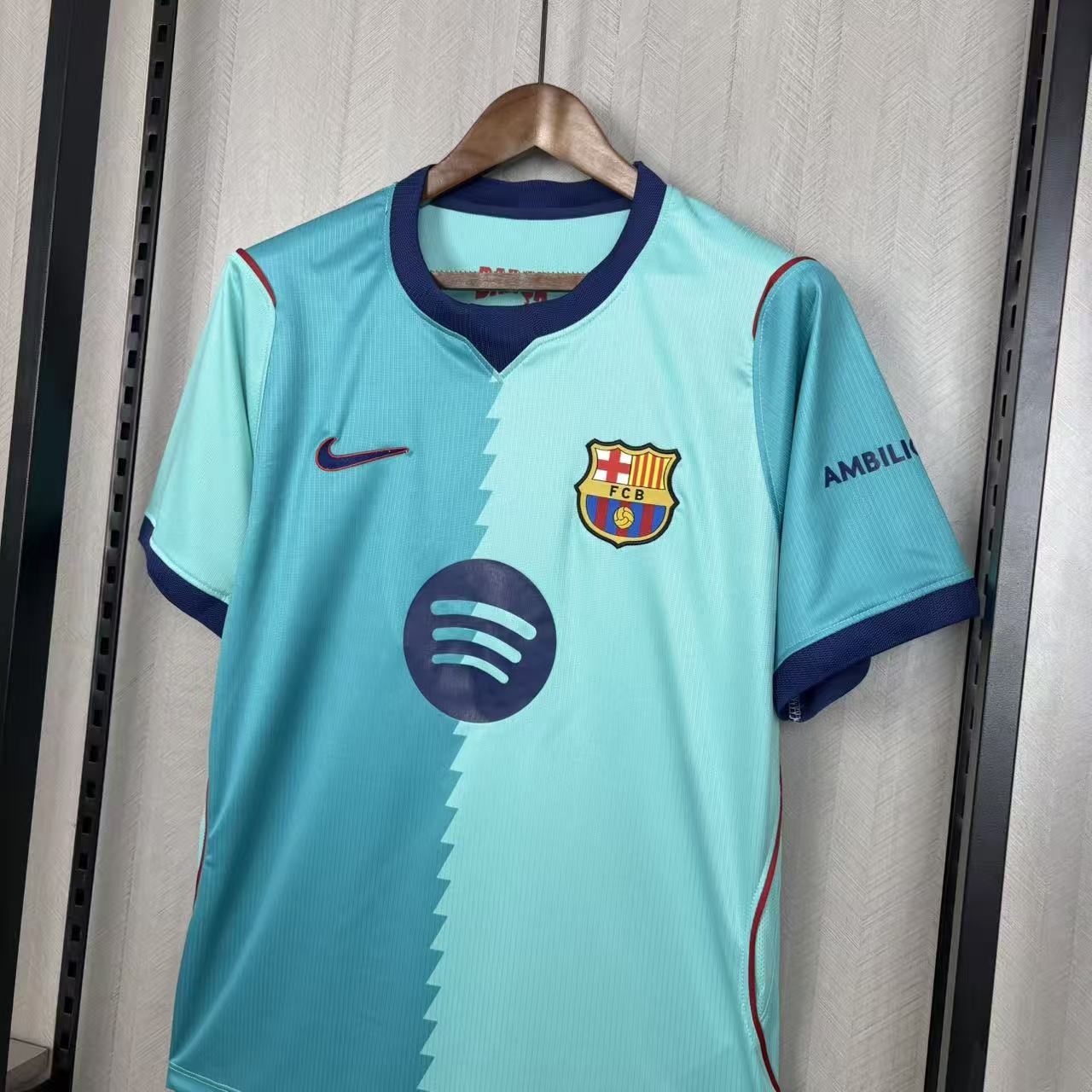 Camisa Barcelona III 26/27 Torcedor Masculina - Imagem 5