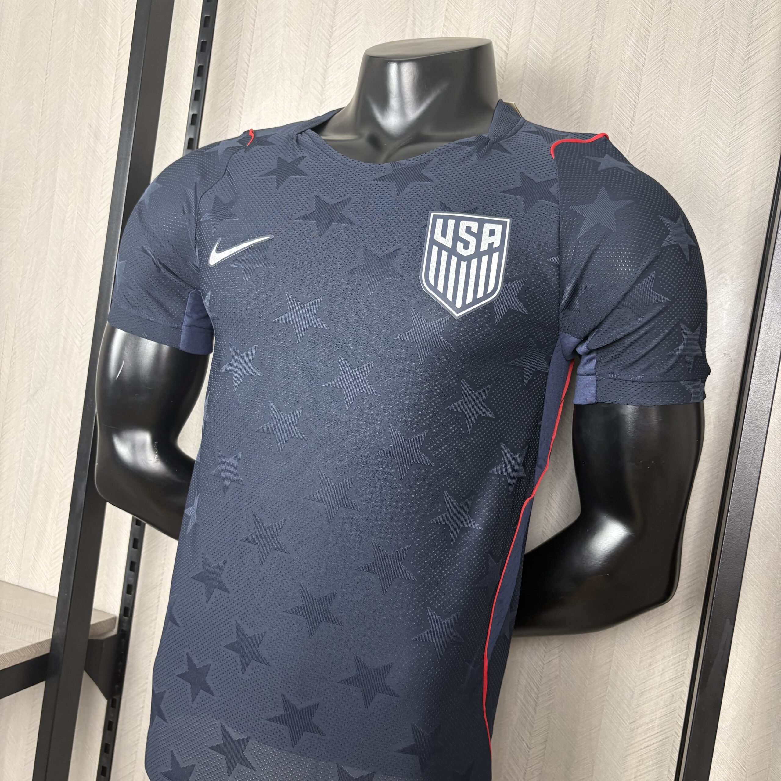 Camisa Estados Unidos II Bordada 2026 Jogador Masculina - Imagem 2