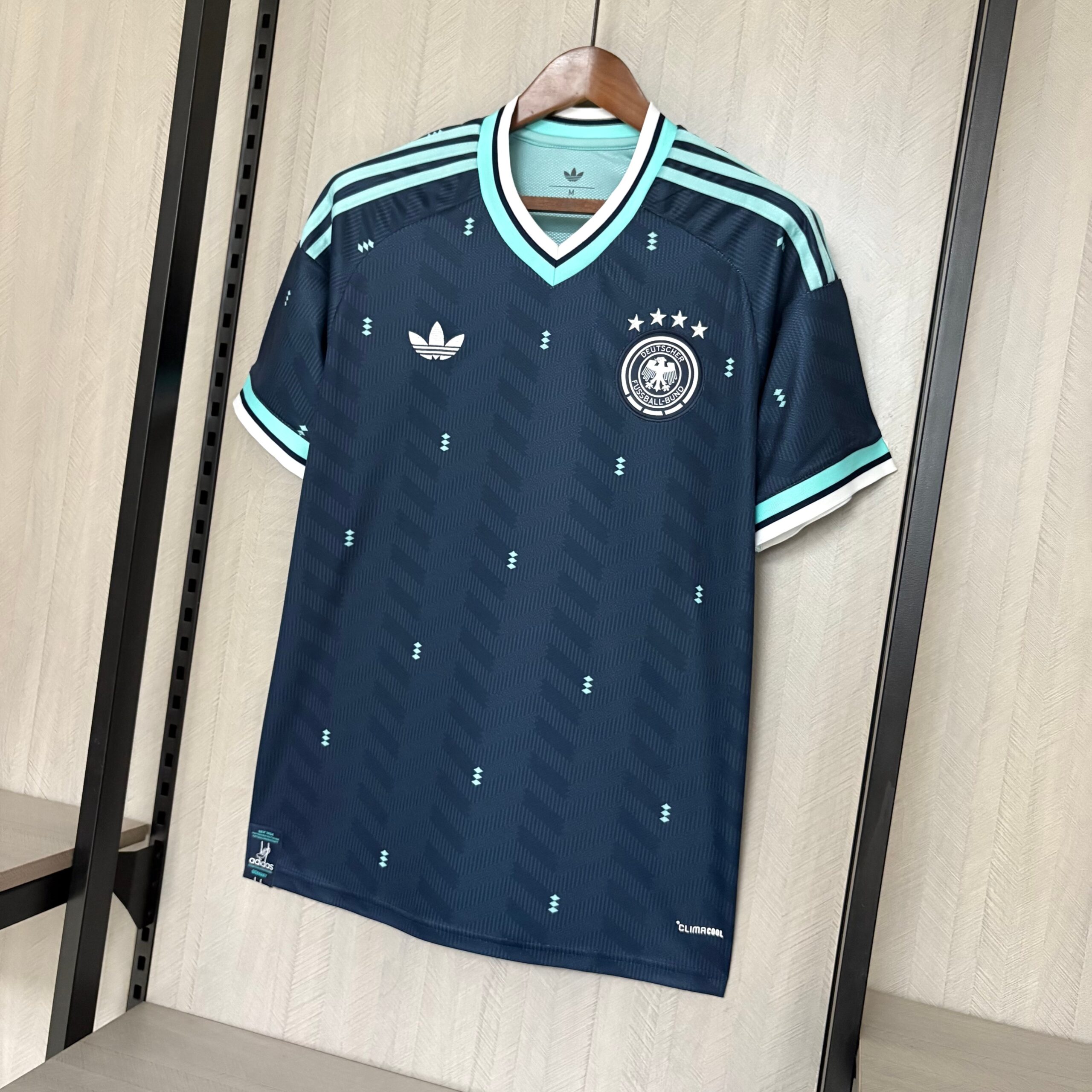 Camisa Alemanha II 25/26 Torcedor Masculina - Imagem 10
