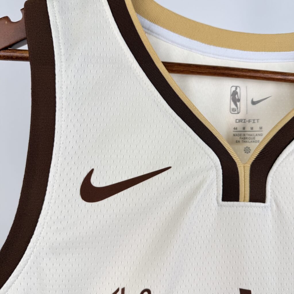 The Town #30 Curry