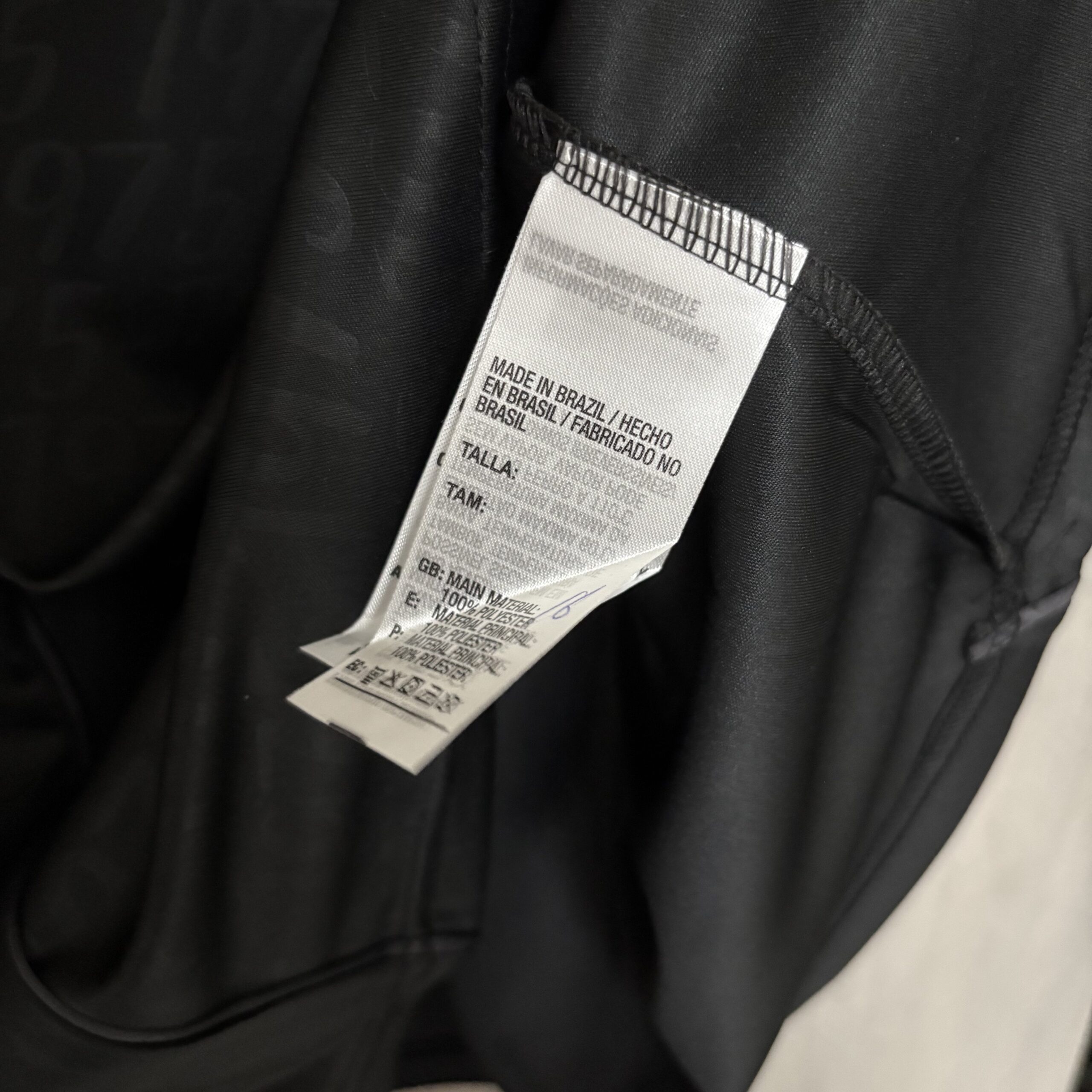 Camisa Internacional III Bordado 26/27 Torcedor Masculina - Imagem 4