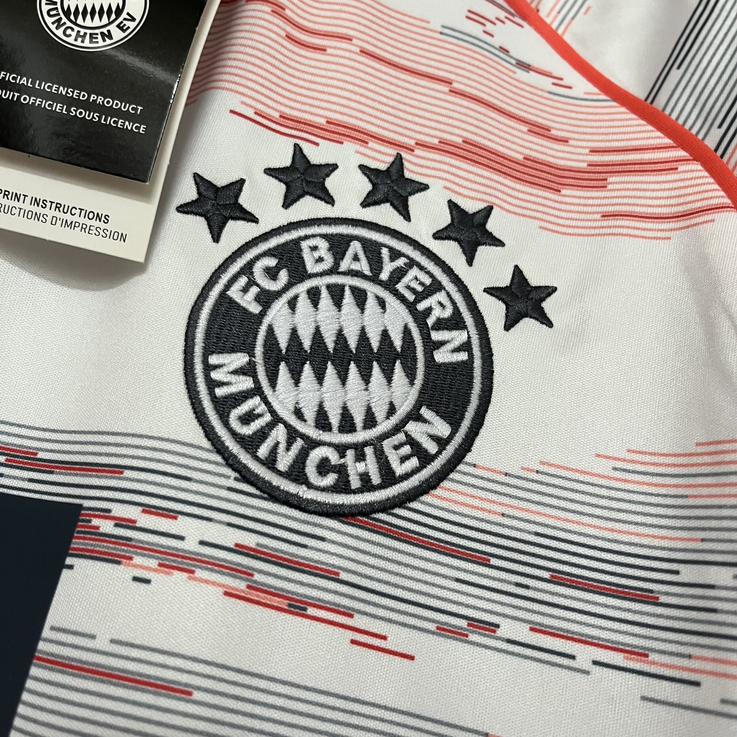 Camisa Bayern de Munique II 25/26 Torcedor Masculina - Imagem 8
