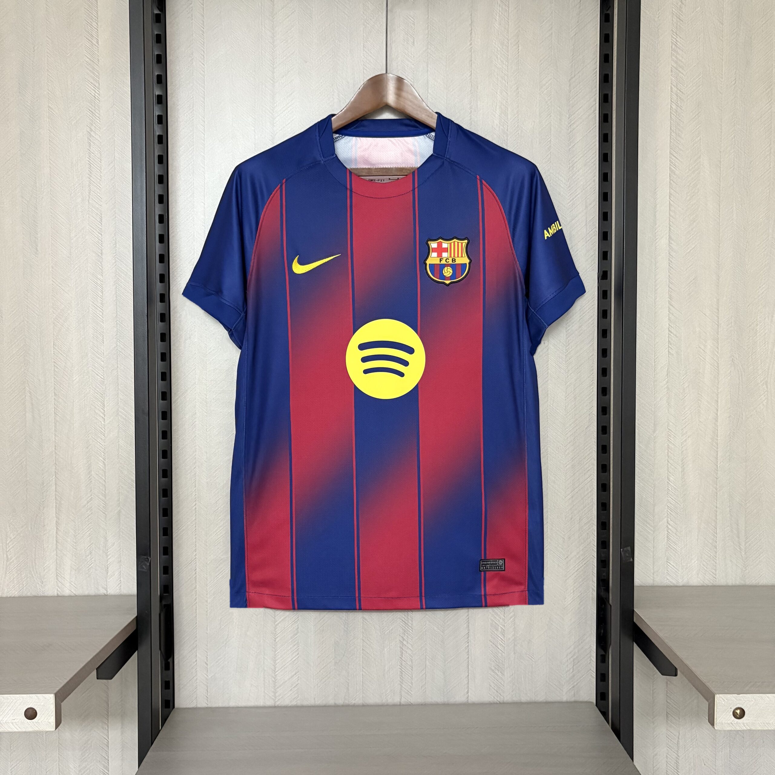 Camisa Barcelona I 25/26 Torcedor Masculina - Imagem 1